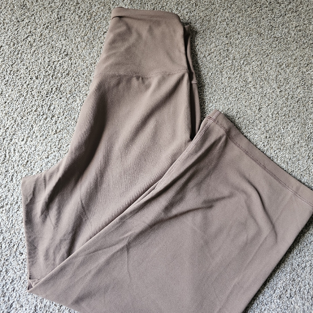 Align Super High Rise Wide Leg Crop 23"